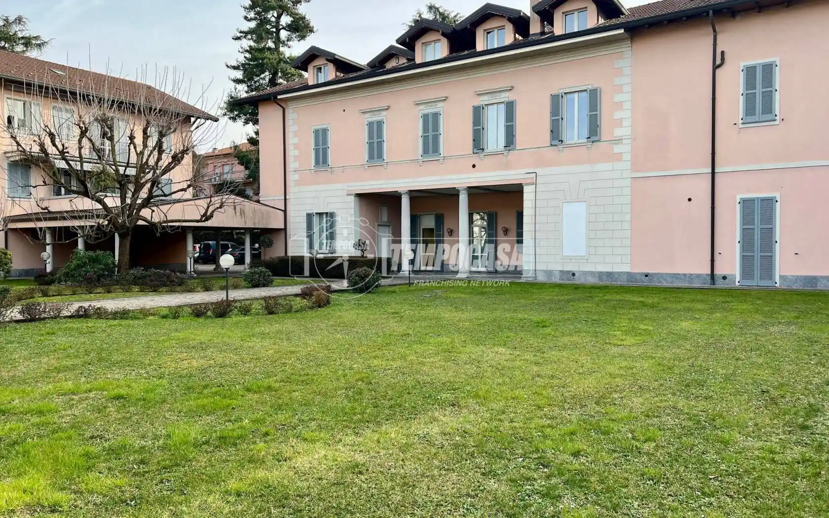 Appartamento in vendita a Lonate Pozzolo