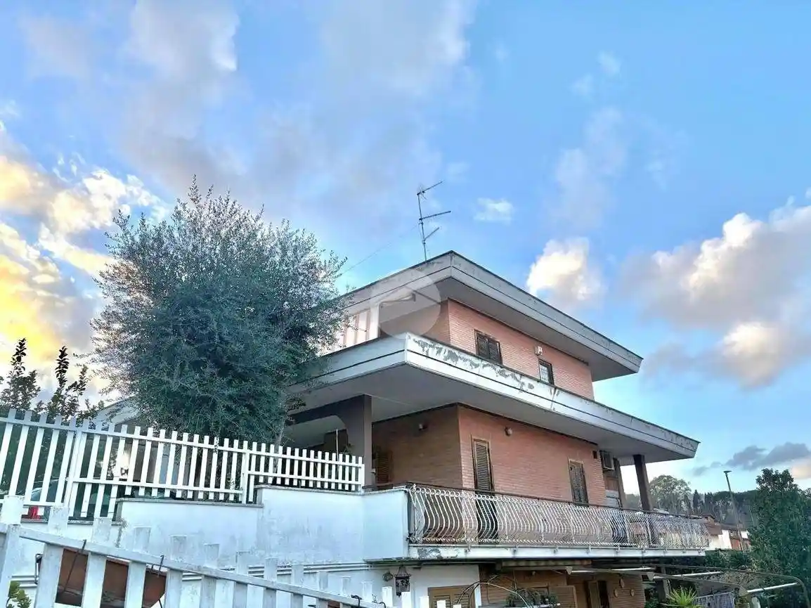 Villa in vendita a Roma