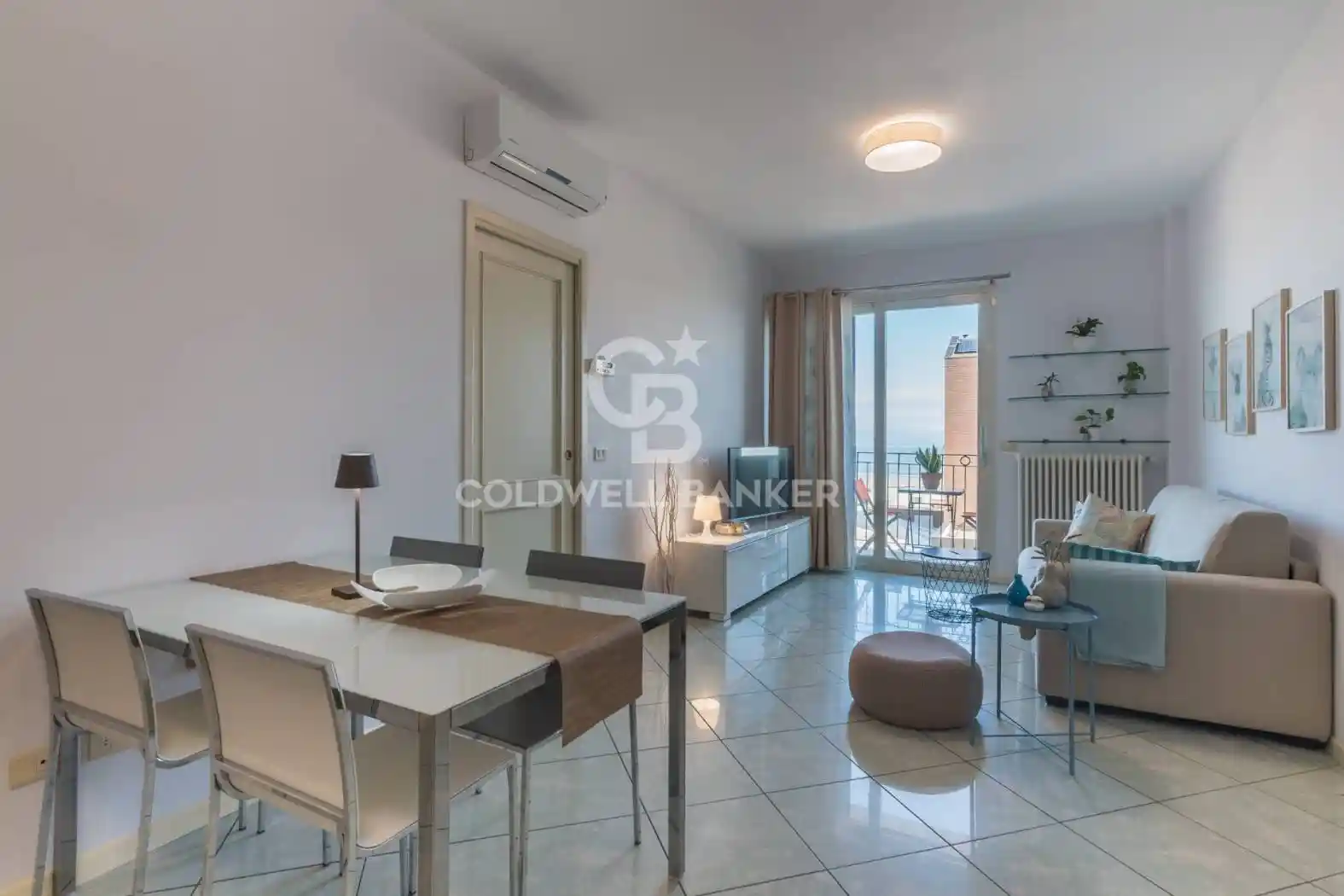 Appartamento in vendita a Riccione