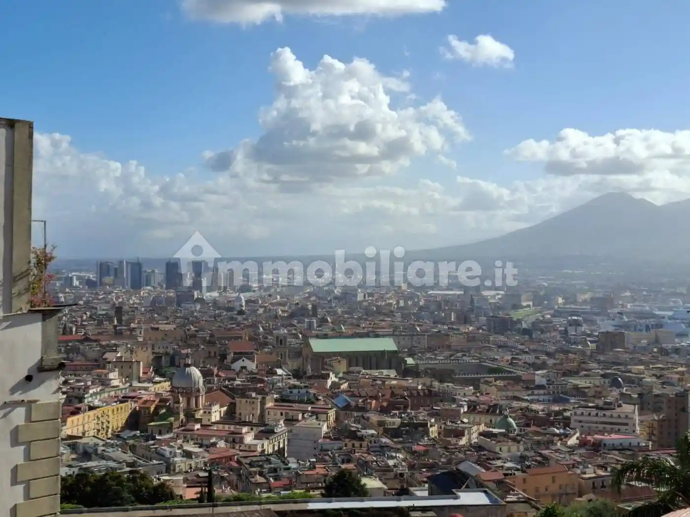 Appartamento in affitto a Napoli