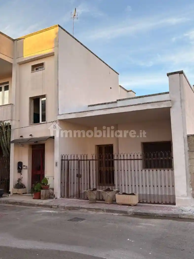 Casa indipendente in vendita a Novoli