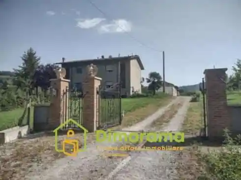 Casa indipendente in vendita a Cesena