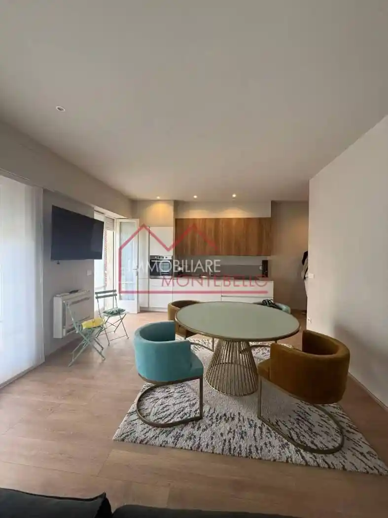 Appartamento in vendita a Viareggio