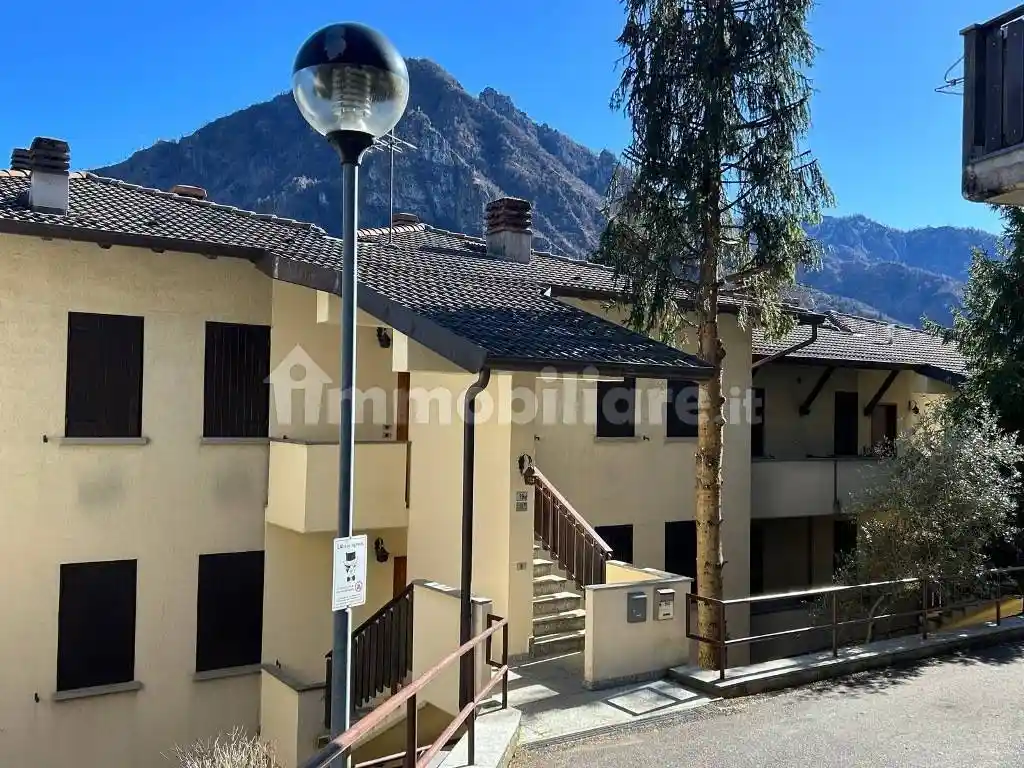 Appartamento in vendita a Premolo