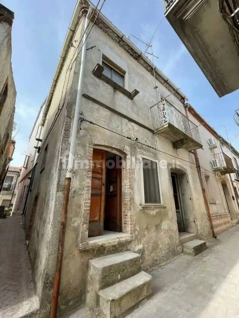 Villa in vendita a Monteleone di Puglia