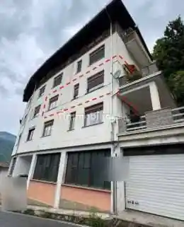 Appartamento in vendita a Premana