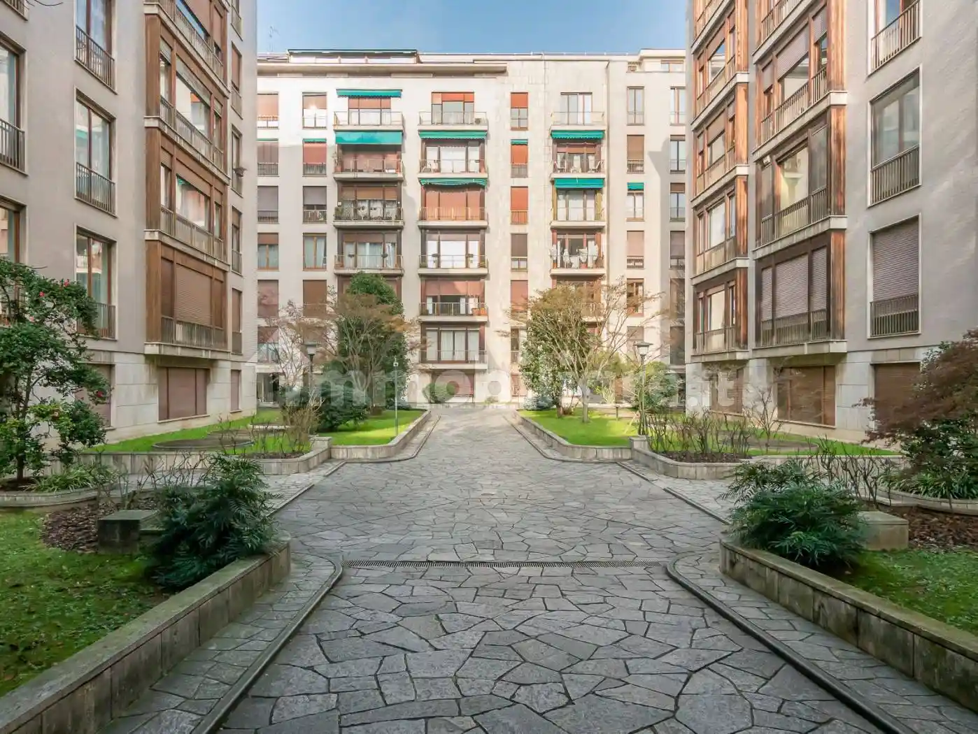 Appartamento in vendita a Milano