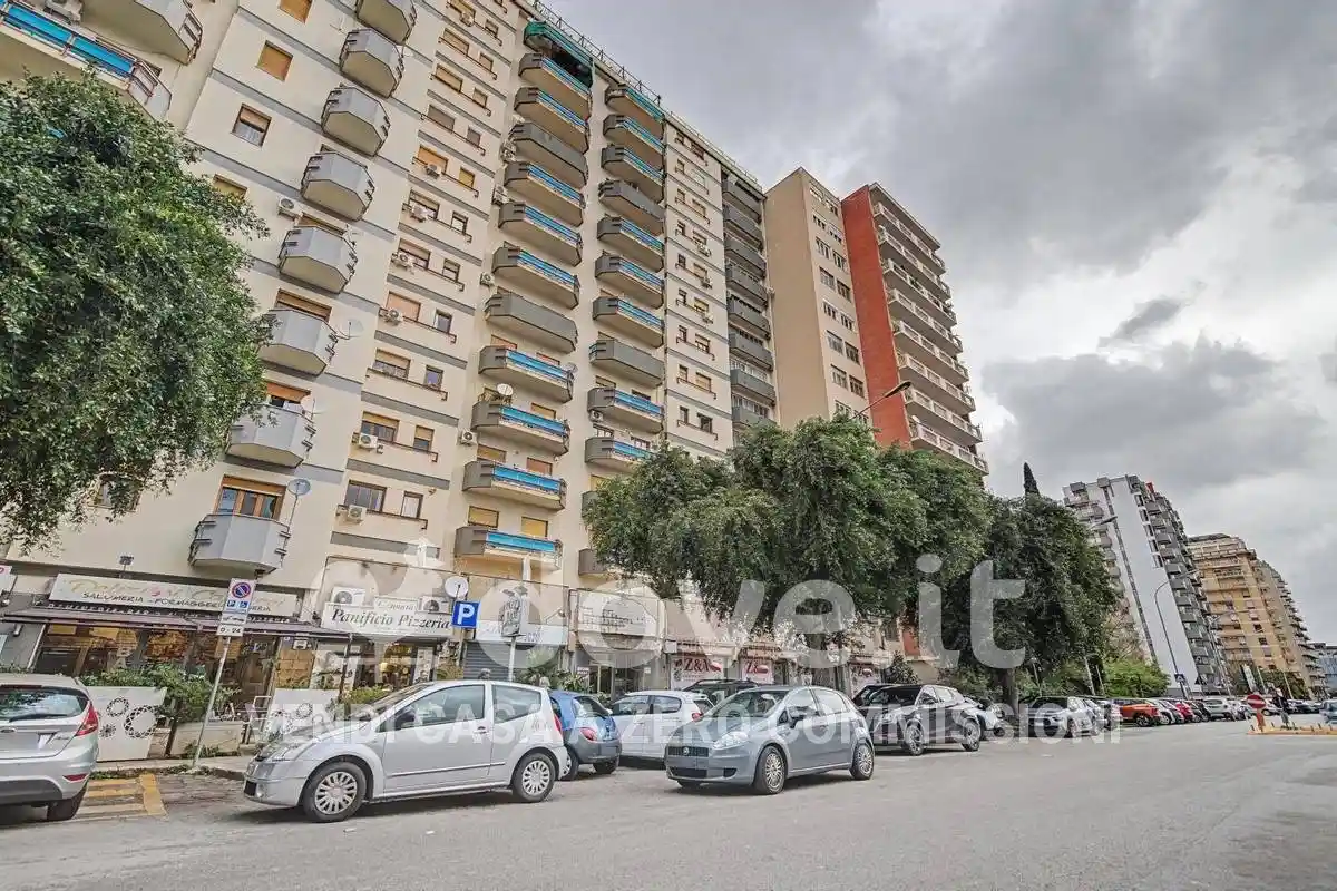 Appartamento in vendita a Palermo