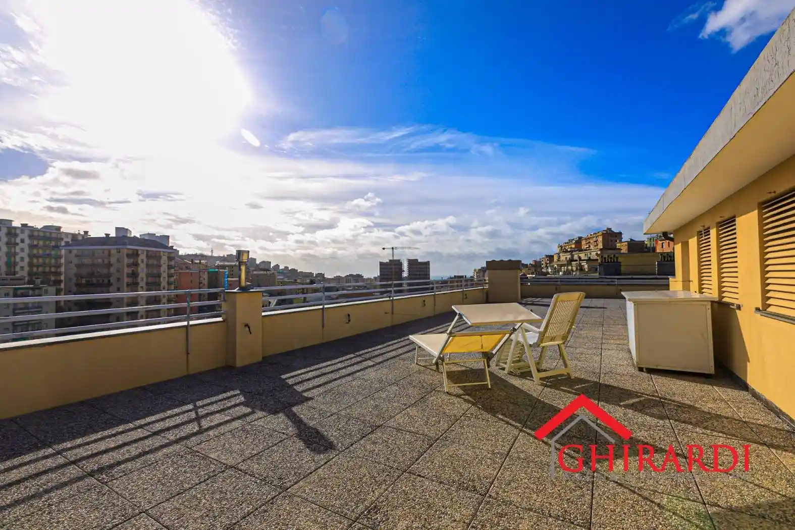 Appartamento in vendita a Genova