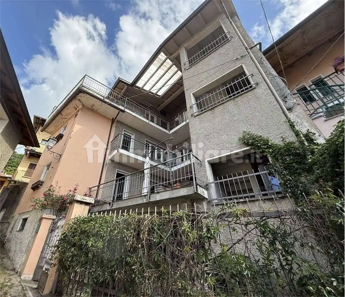 Casa indipendente in vendita a Colazza