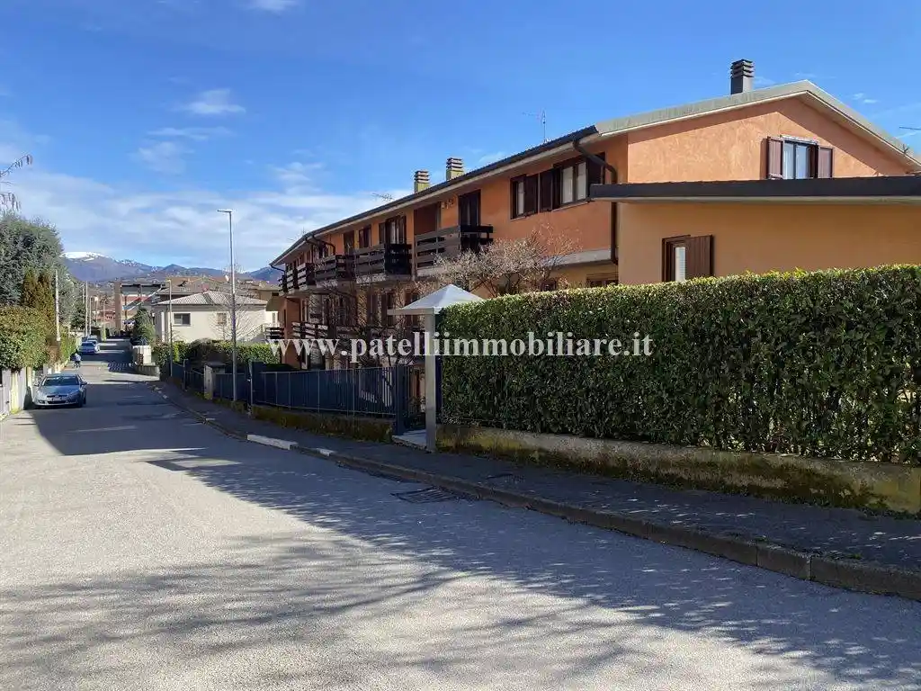 Appartamento in vendita a Albino