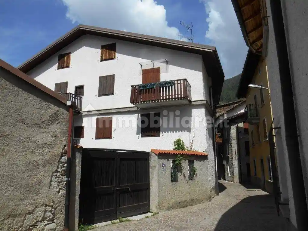 Appartamento in vendita a Ponte di Legno