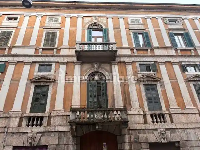 Appartamento in affitto a Verona