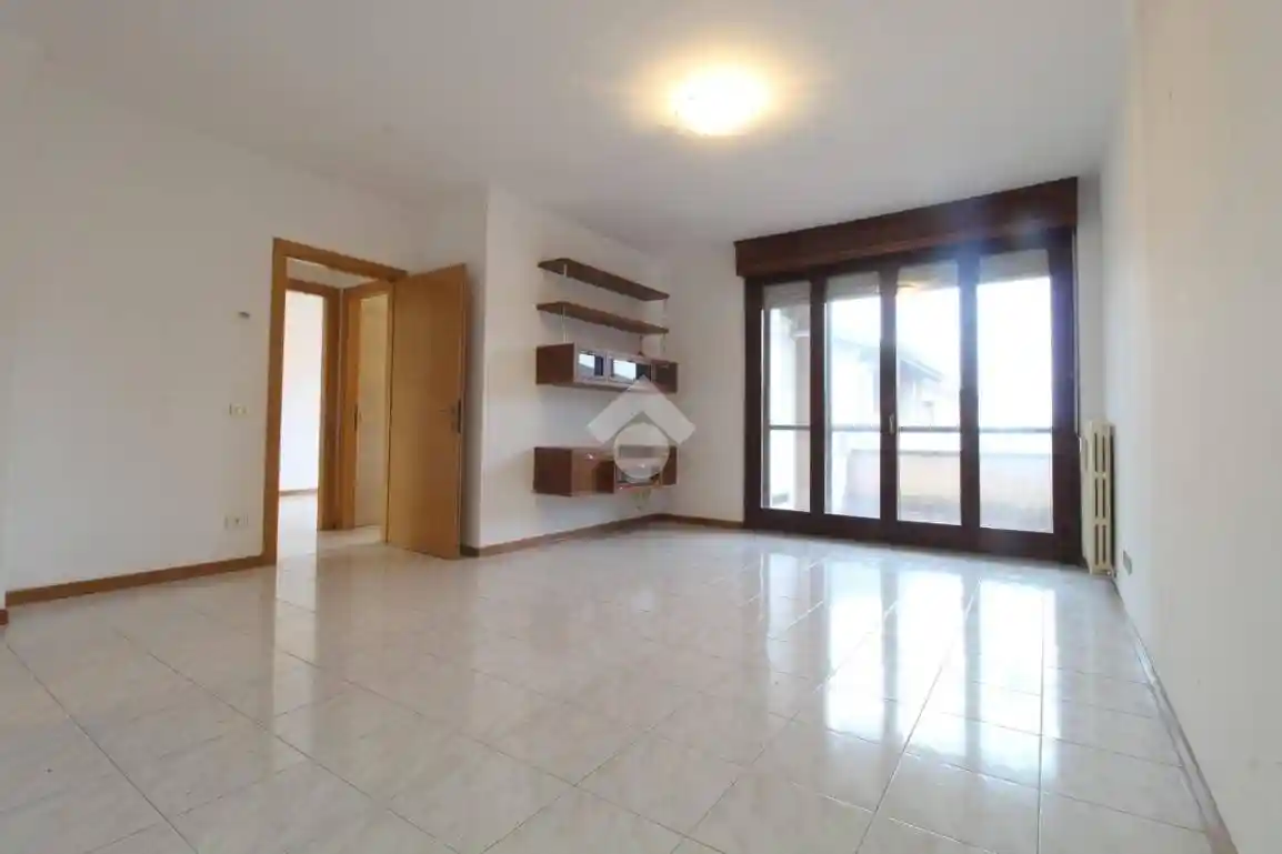 Appartamento in vendita a Cadelbosco di Sopra