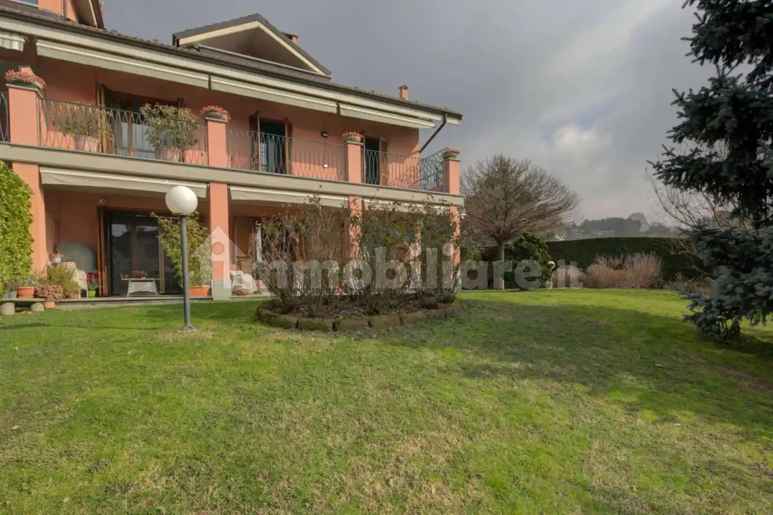 Casa indipendente in vendita a Moncalieri