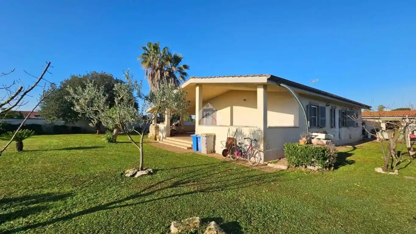 Casa indipendente in vendita a Latina