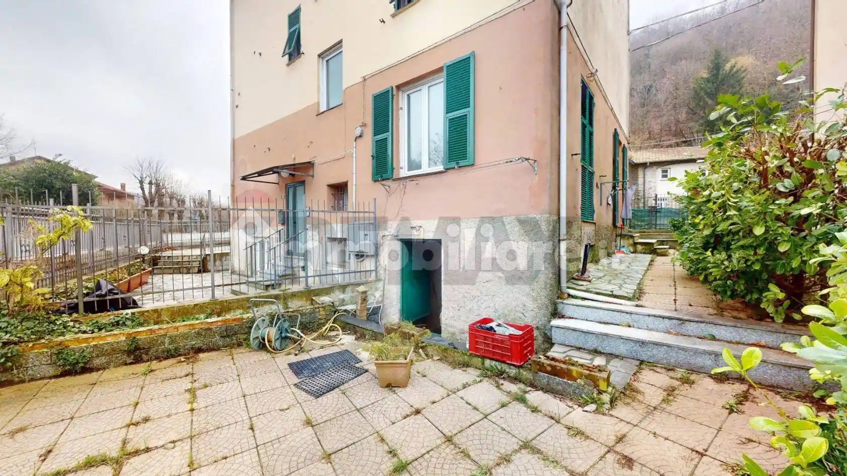 Appartamento in vendita a Savignone