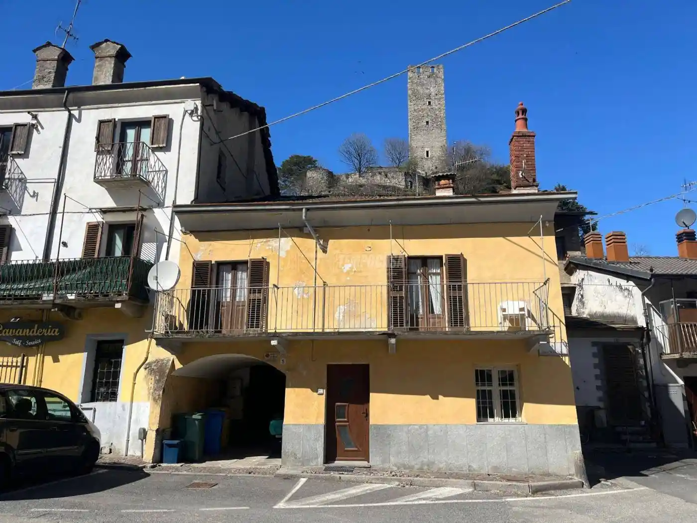 Casa indipendente in vendita a Pont-Canavese