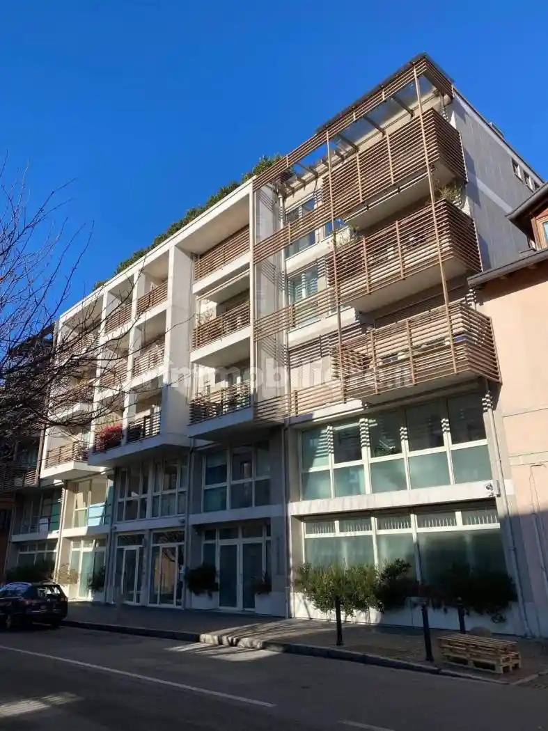 Appartamento in vendita a Como