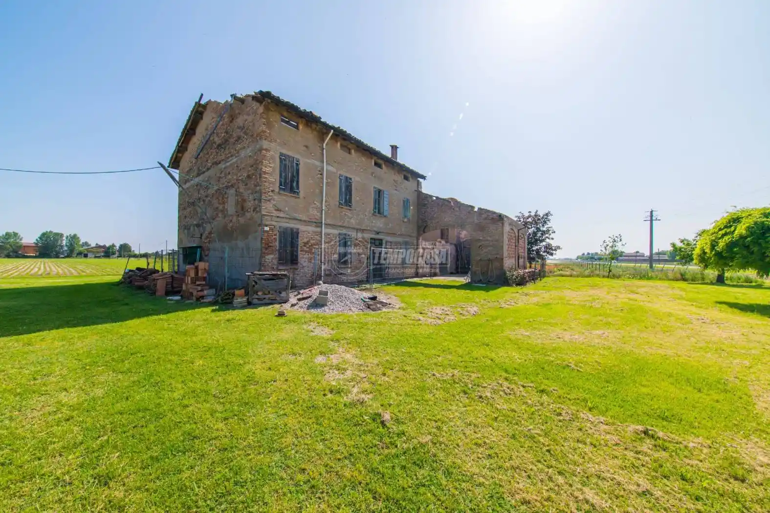 Rustico - Casale in vendita a Carpi