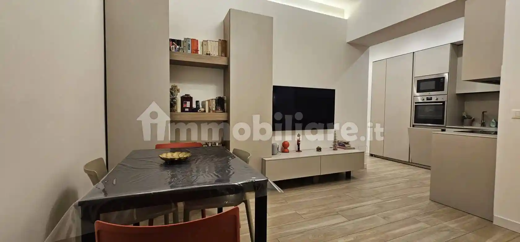 Appartamento in affitto a Napoli