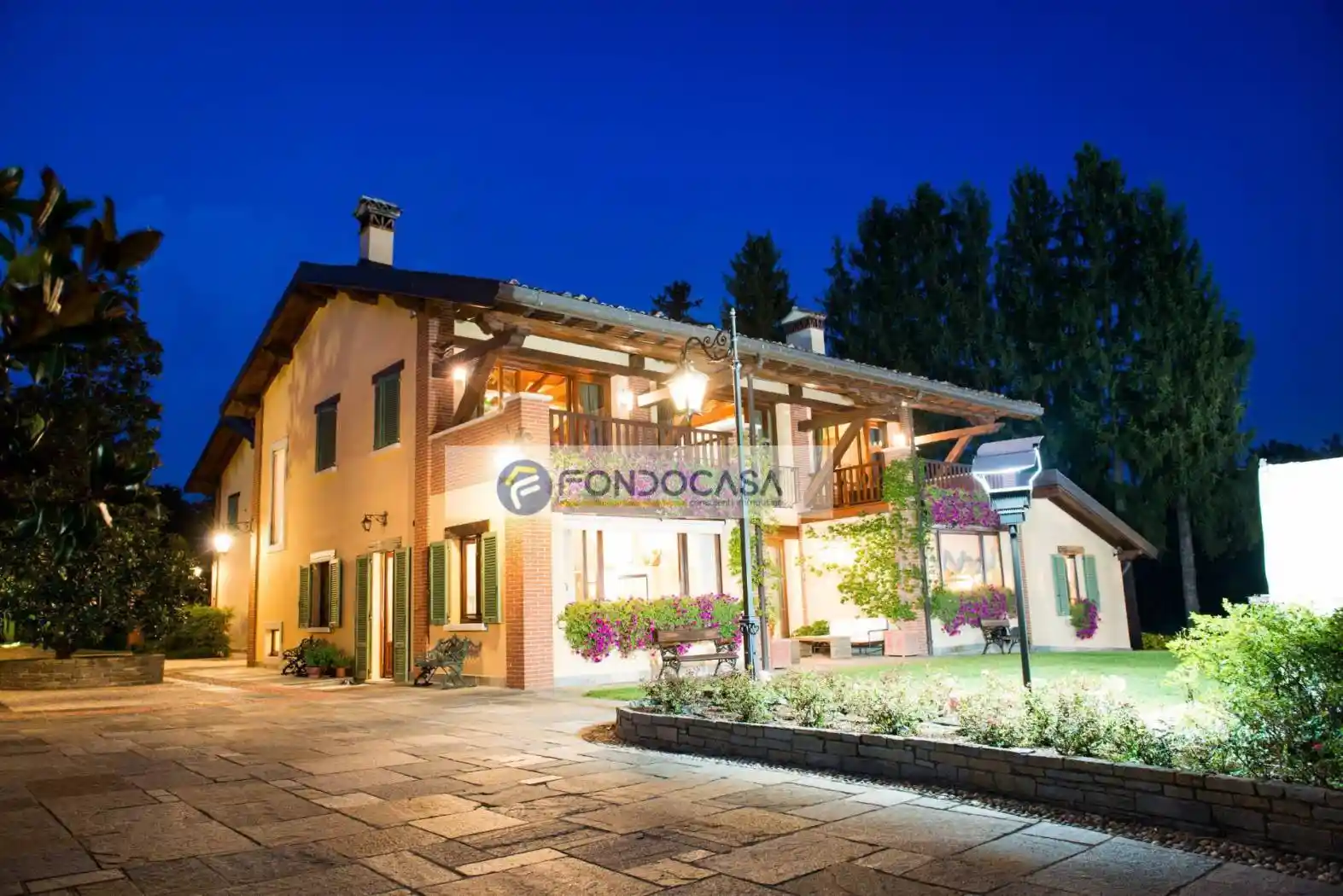 Rustico - Casale in vendita a Varese