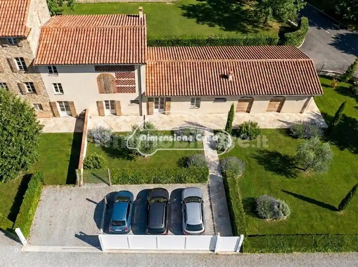 Rustico - Casale in vendita a Capannori