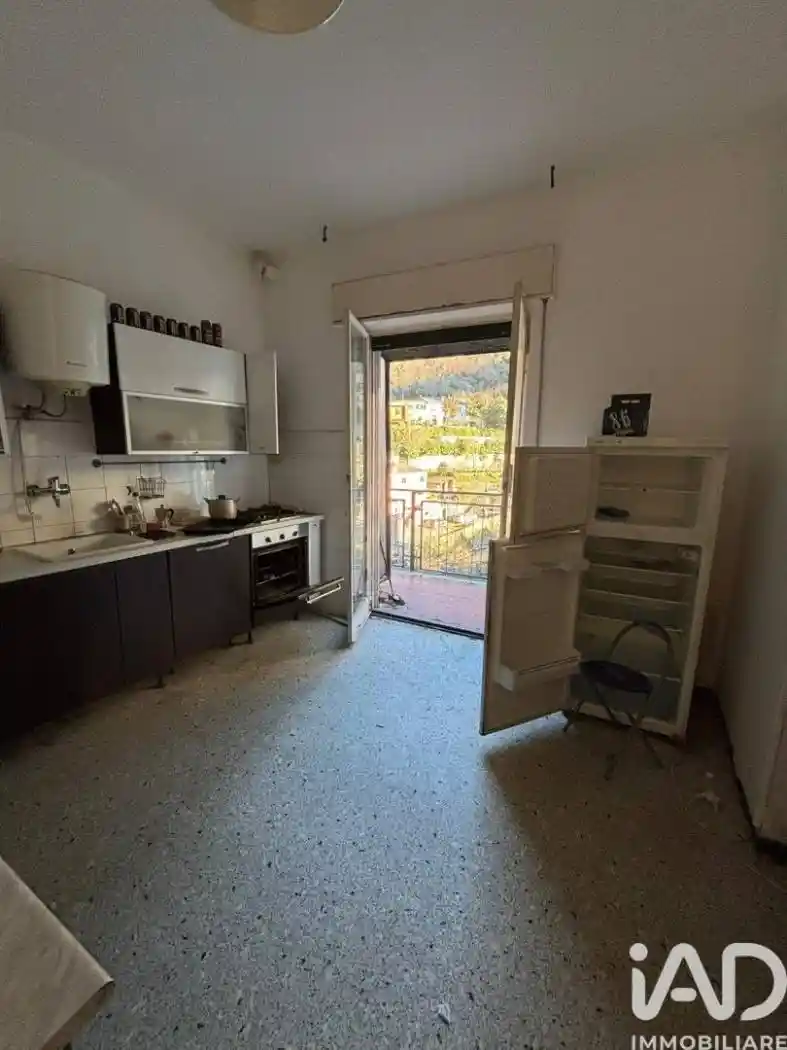 Appartamento in vendita a Genova