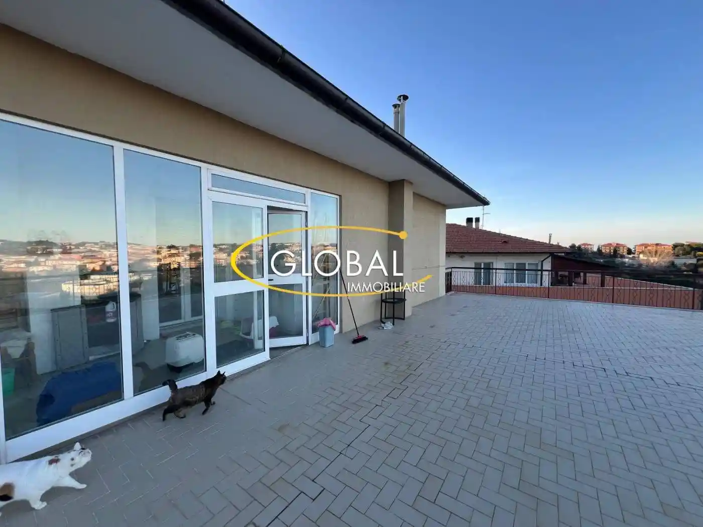 Appartamento in affitto a Ancona