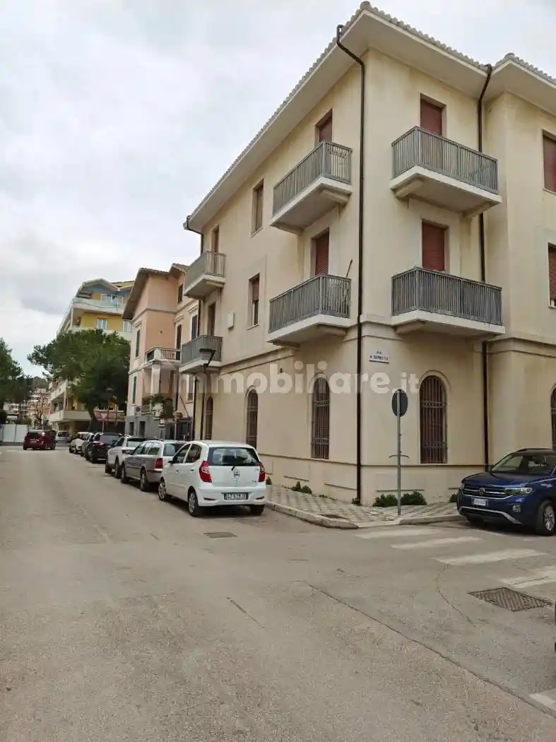 Appartamento in vendita a Pescara