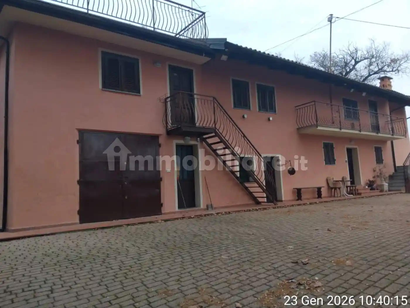 Villa in vendita a Revello