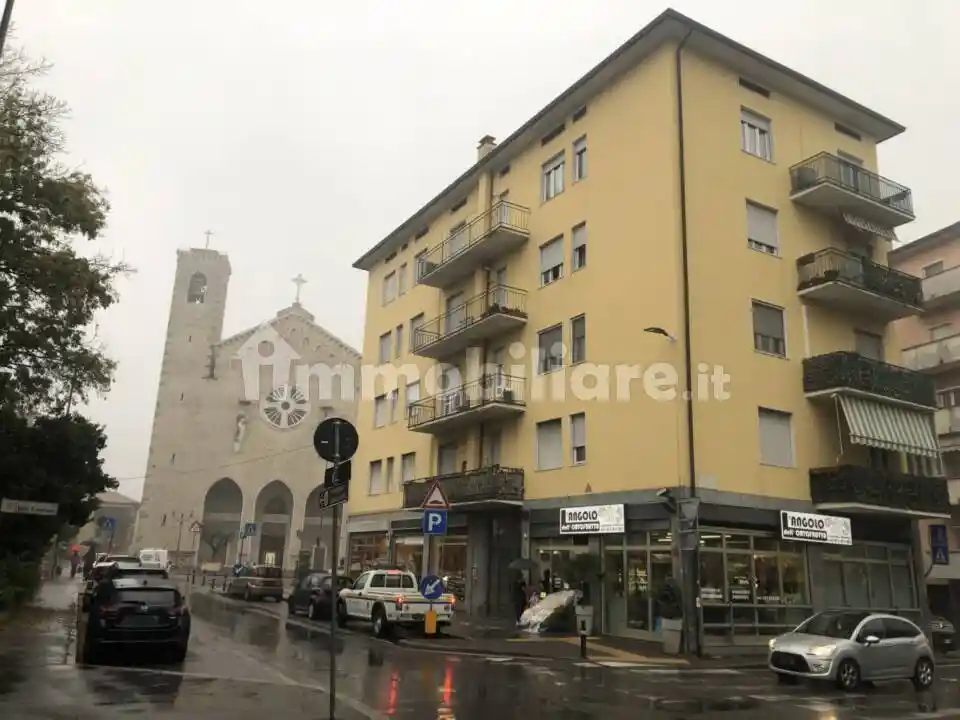 Appartamento in vendita a Bergamo