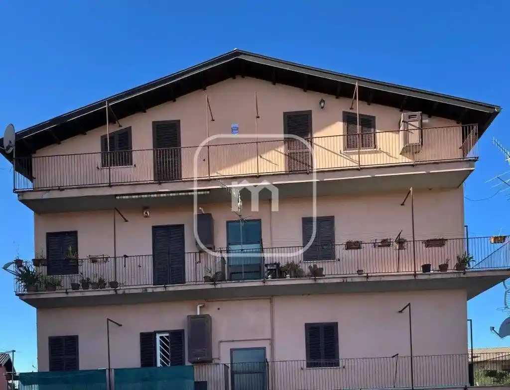 Appartamento in vendita a Cave