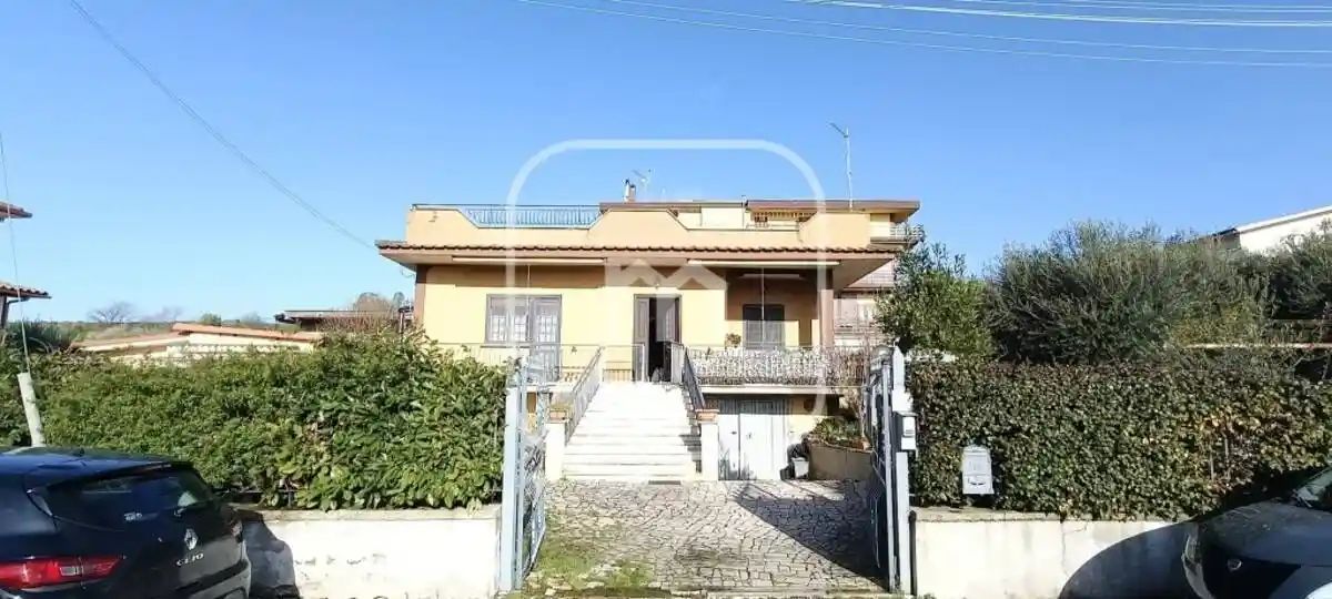 Villa in vendita a Roma