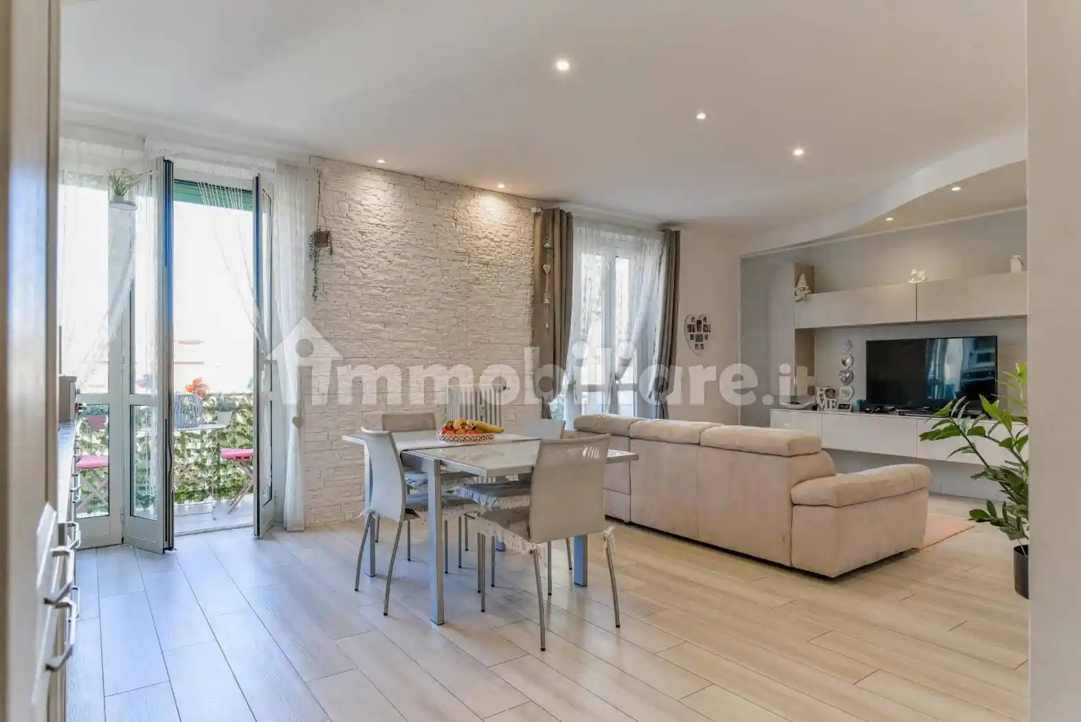 Appartamento in vendita a Torino