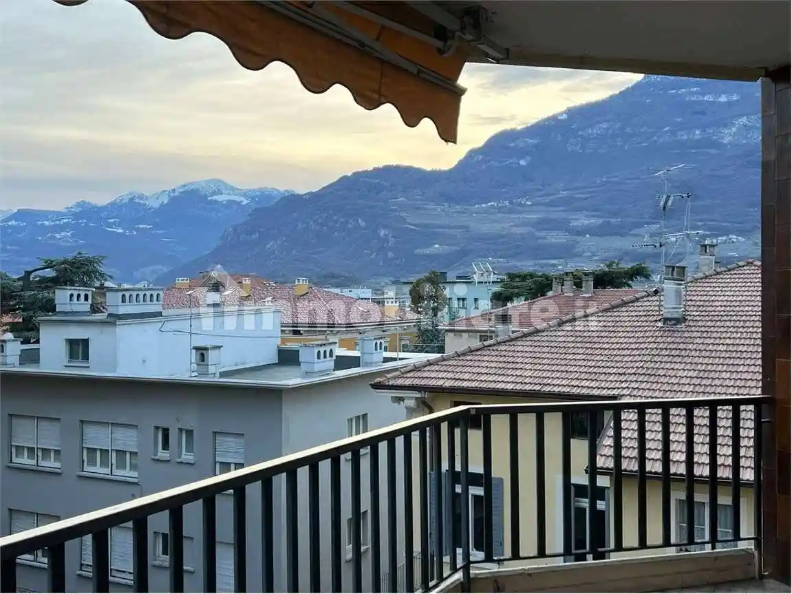 Appartamento in vendita a Rovereto