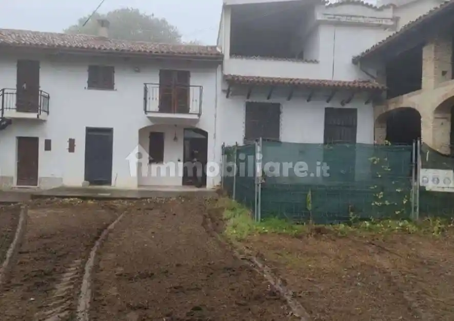 Casa indipendente in vendita a Odalengo Grande