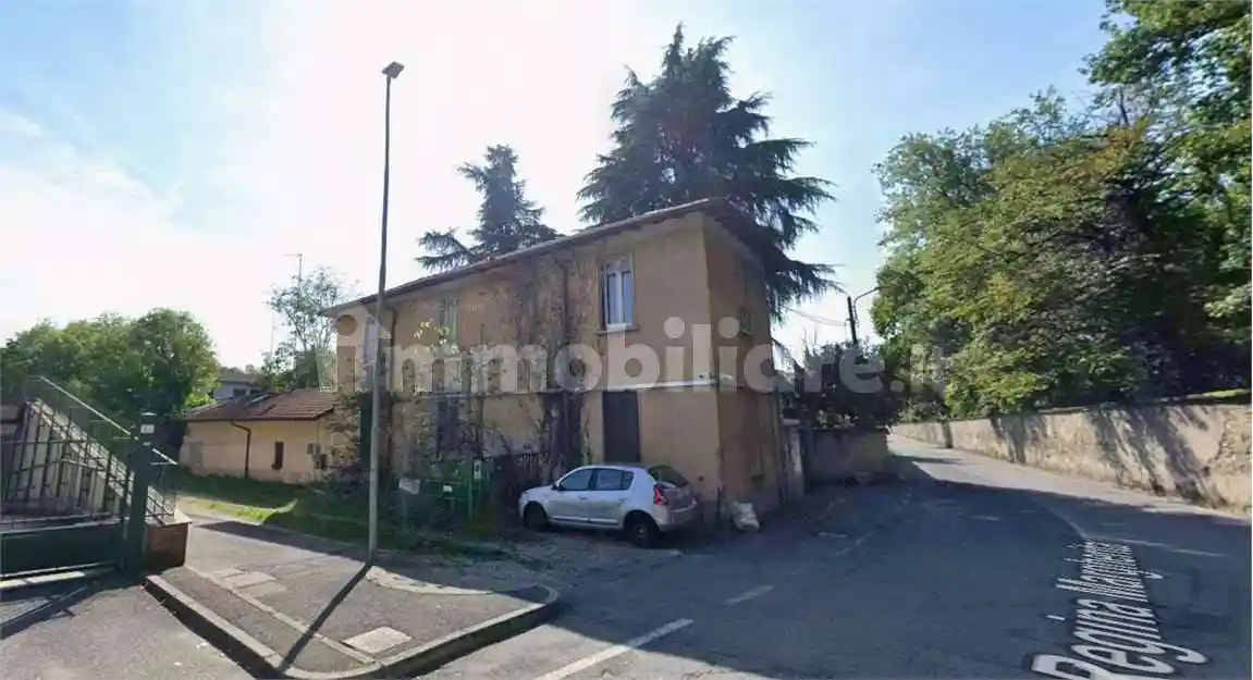 Casa indipendente in vendita a Biassono
