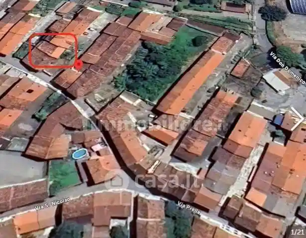 Casa indipendente in vendita a Alice Castello