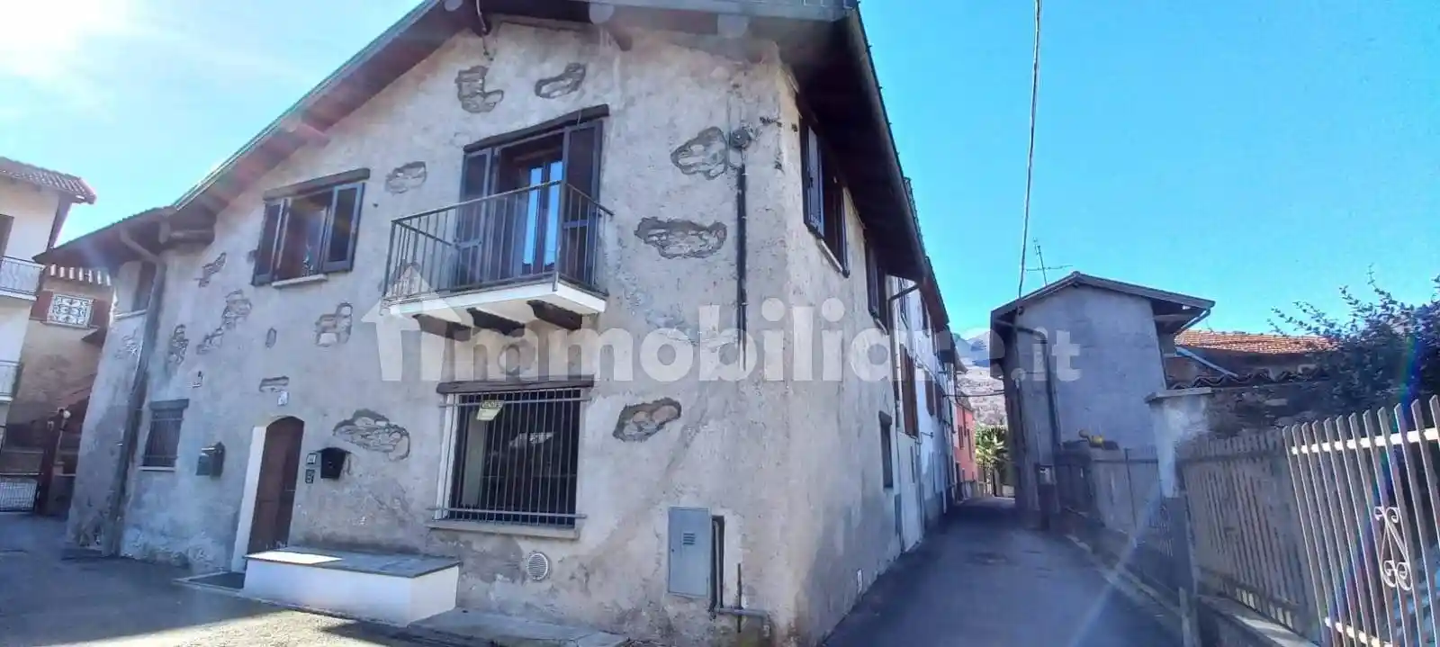 Appartamento in vendita a Grantola