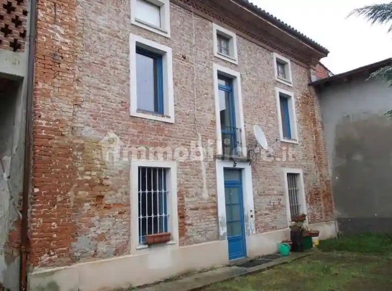 Appartamento in vendita a Predosa