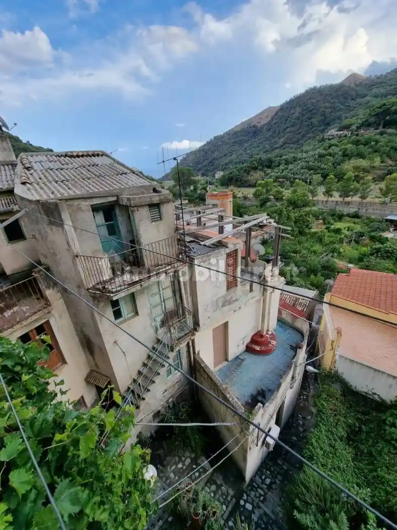 Casa indipendente in vendita a Pagliara