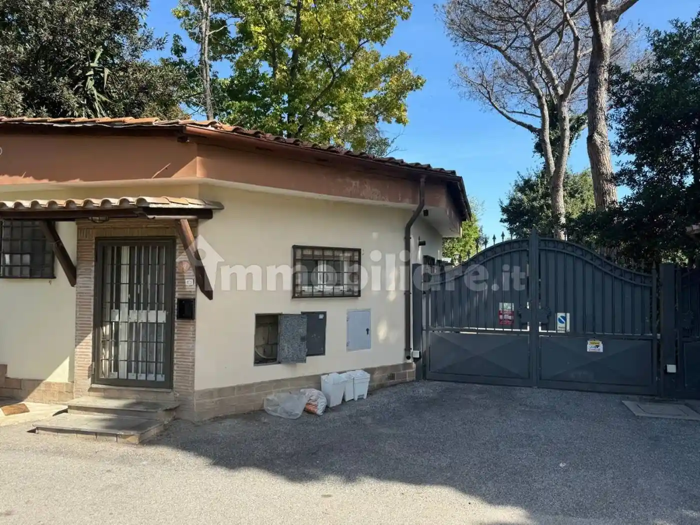 Casa indipendente in vendita a Roma