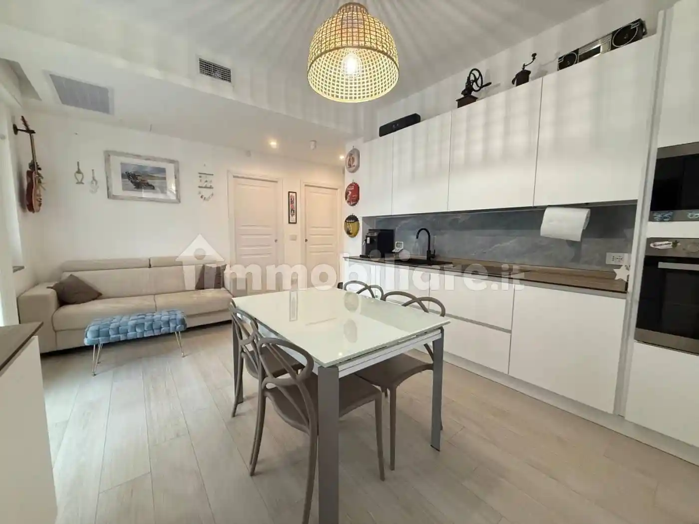 Appartamento in vendita a Ceriale