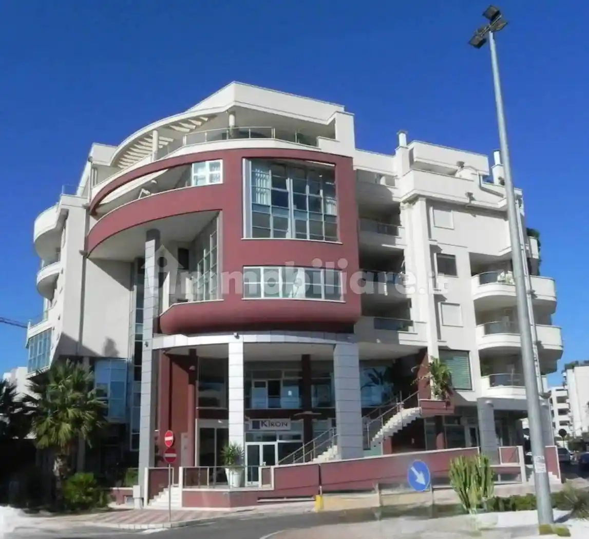 Appartamento in affitto a Brindisi