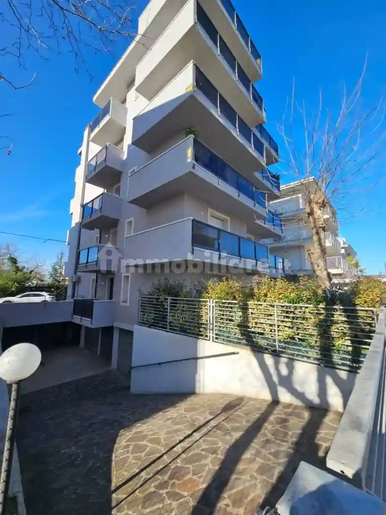 Palazzo - Edificio - foto 2