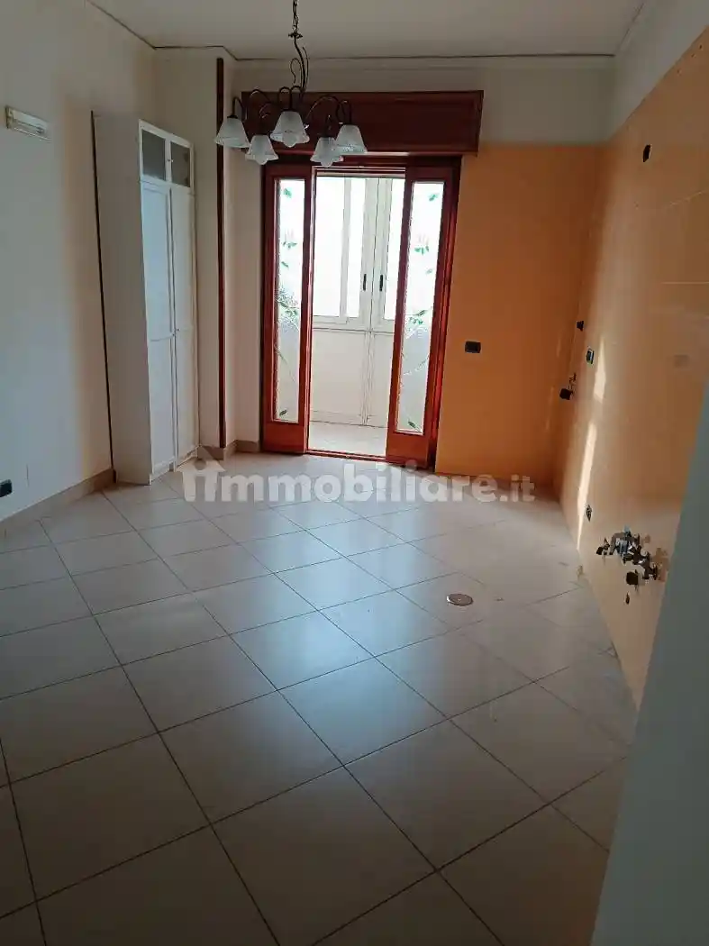 Appartamento in affitto a Pozzuoli