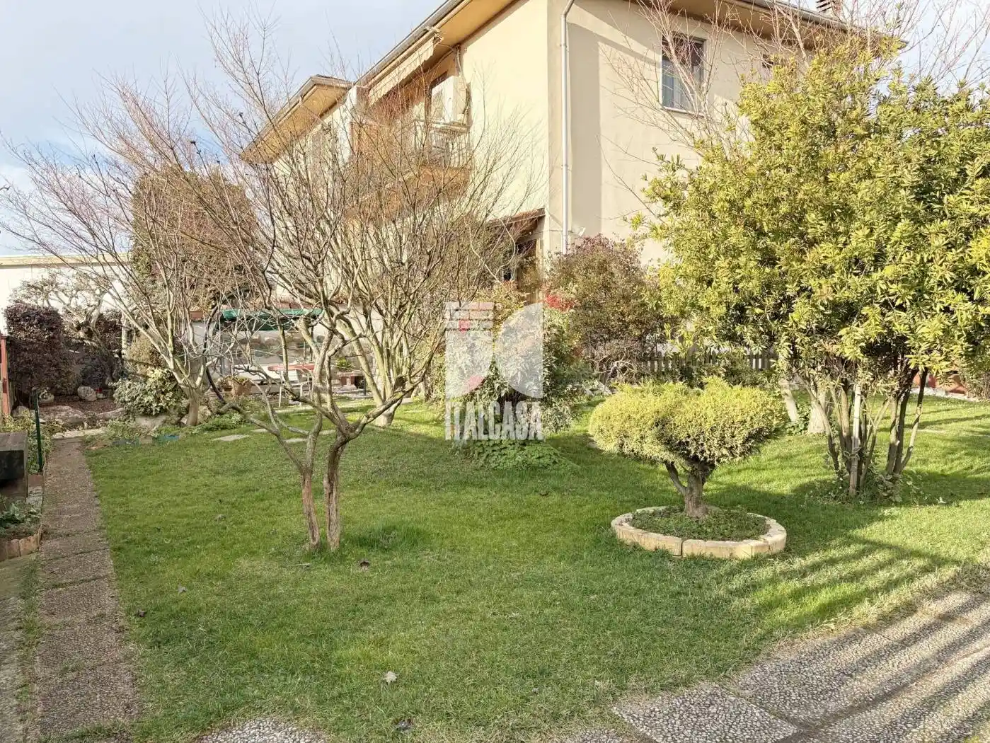 Villa in vendita a Porto Mantovano