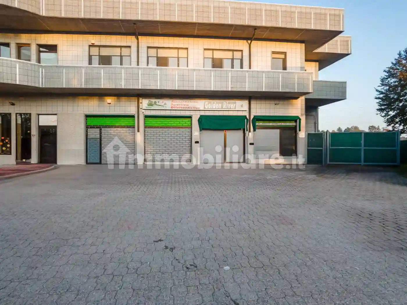 Palazzo - Edificio - foto 2