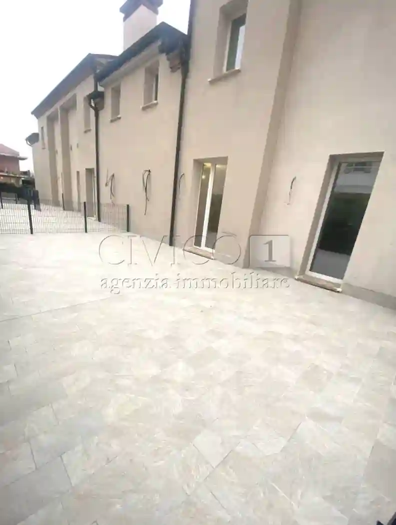 Villetta a schiera - foto 2